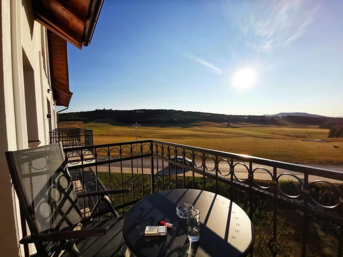 Zlatibor Hills Afrodita Moon Luaran gambar