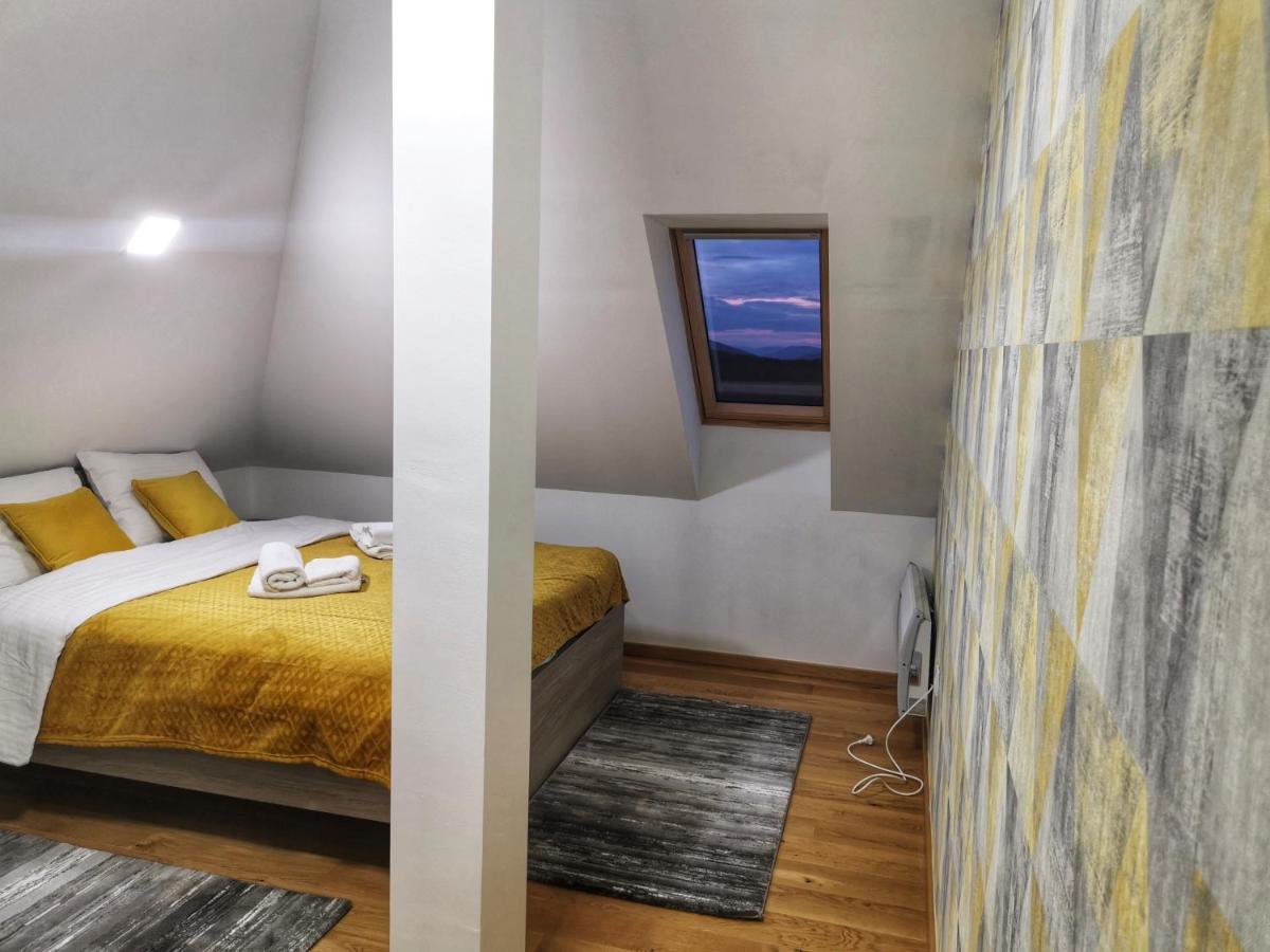 Zlatibor Hills Afrodita Moon Luaran gambar